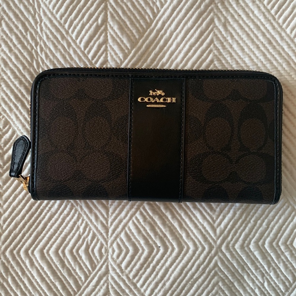 Coach signature zipper wallet, gold/brown/black